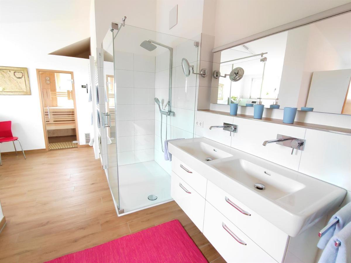 Bodensee Apartments Meersburg Sonnhalde エクステリア 写真